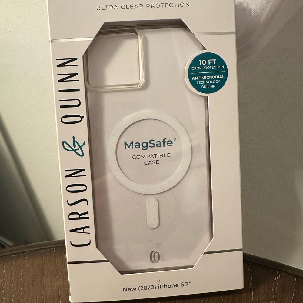 Clear MagSafe Compatible Case for iPhone 6.7"